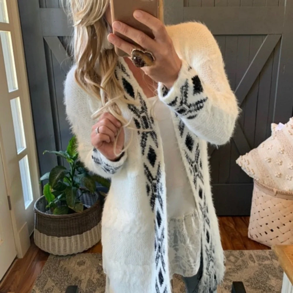 New Celtic Fringed Hem Long Fuzzy Cardigan Sweater Women's Western Boho Top Coat - Picture 4 of 8